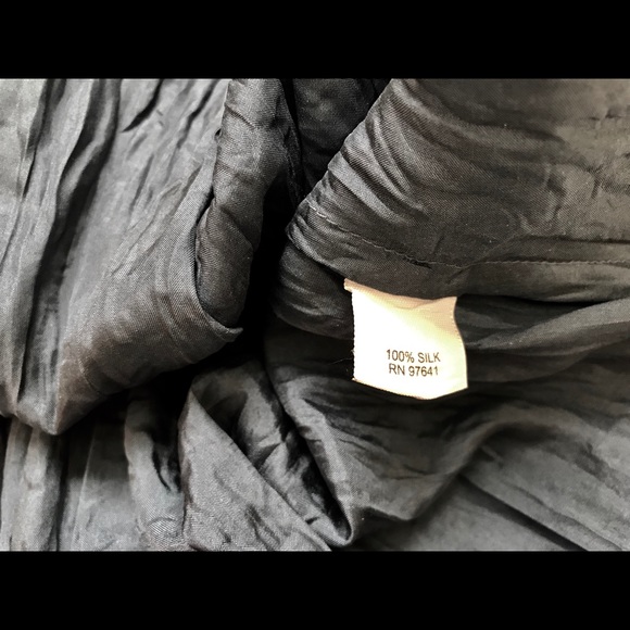 SOLD🎉NWT J.Jill Silk Sleeveless Top-Blue, Beaded, - Picture 4 of 4